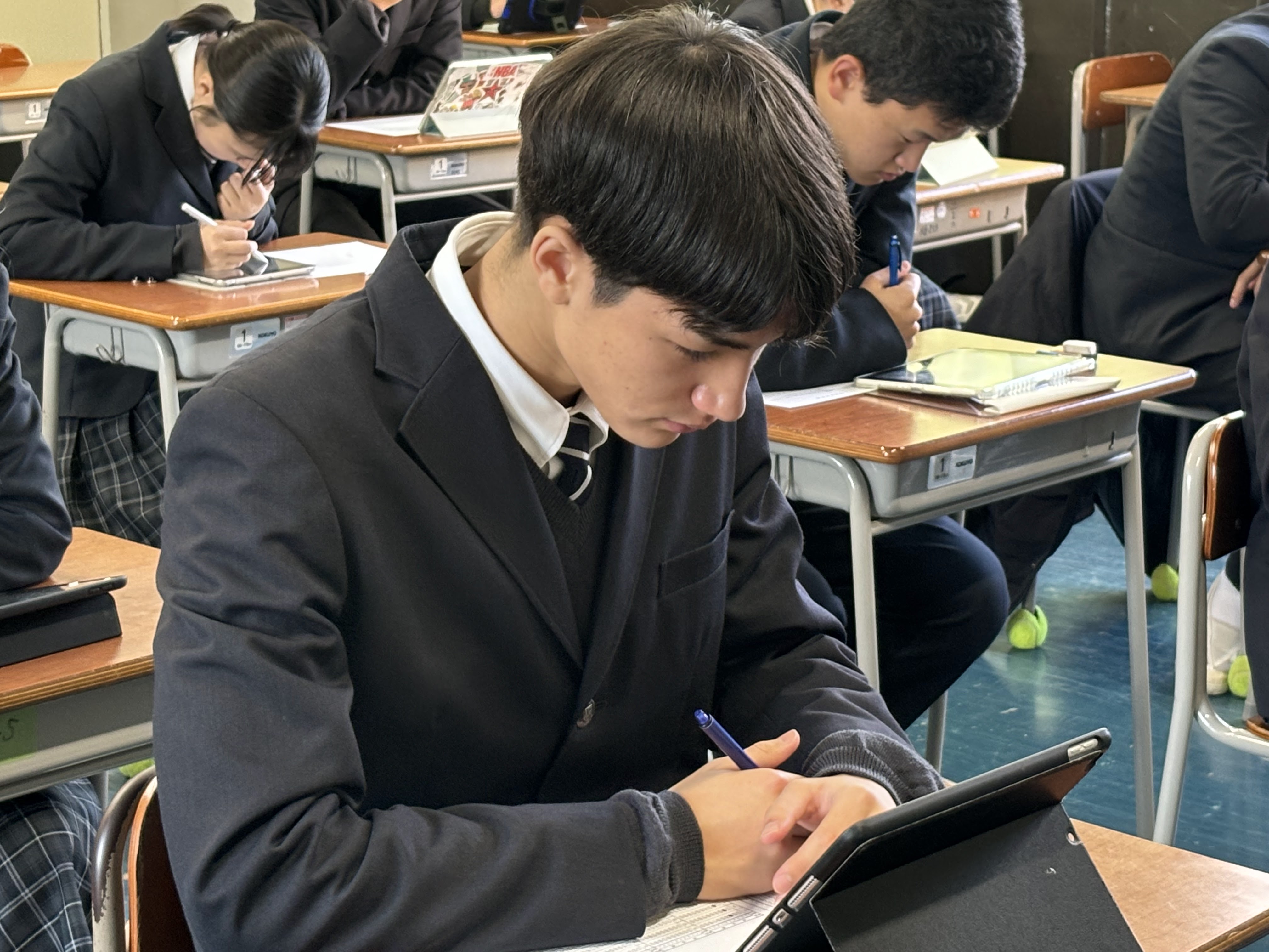 MetaMoJiを使った授業風景