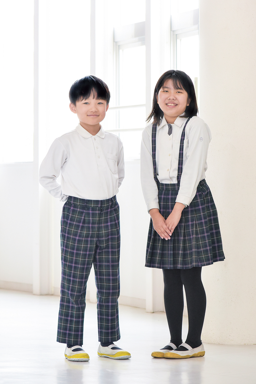 中間服