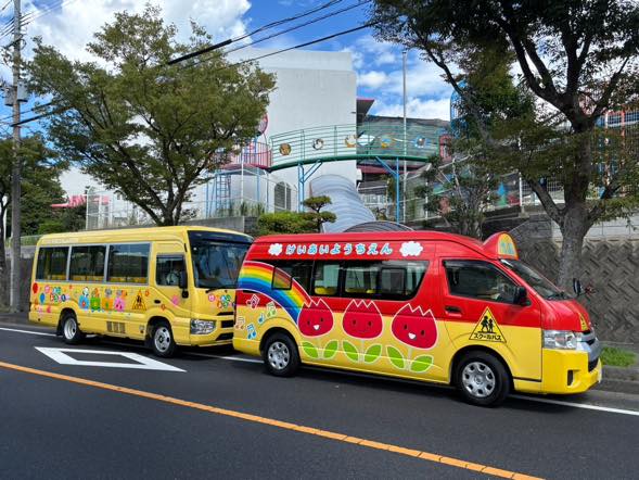 幼稚園バス